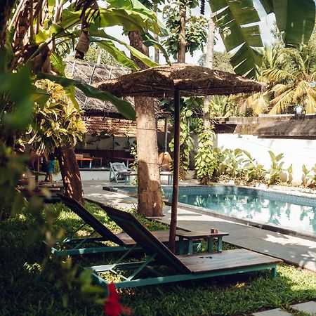 Paddlecult Surf Retreat Bed & Breakfast Varkala Bagian luar foto