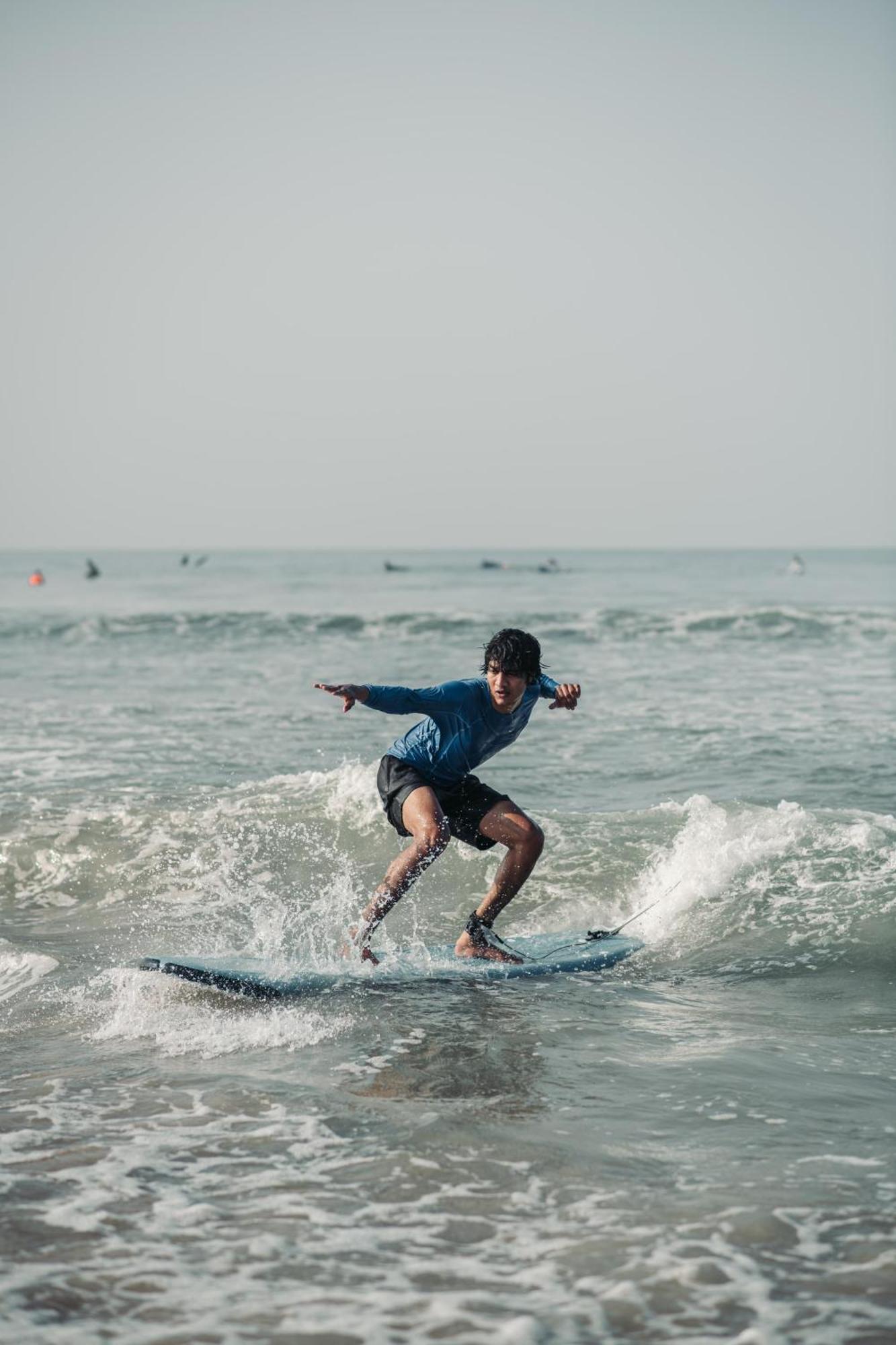 Paddlecult Surf Retreat Bed & Breakfast Varkala Bagian luar foto
