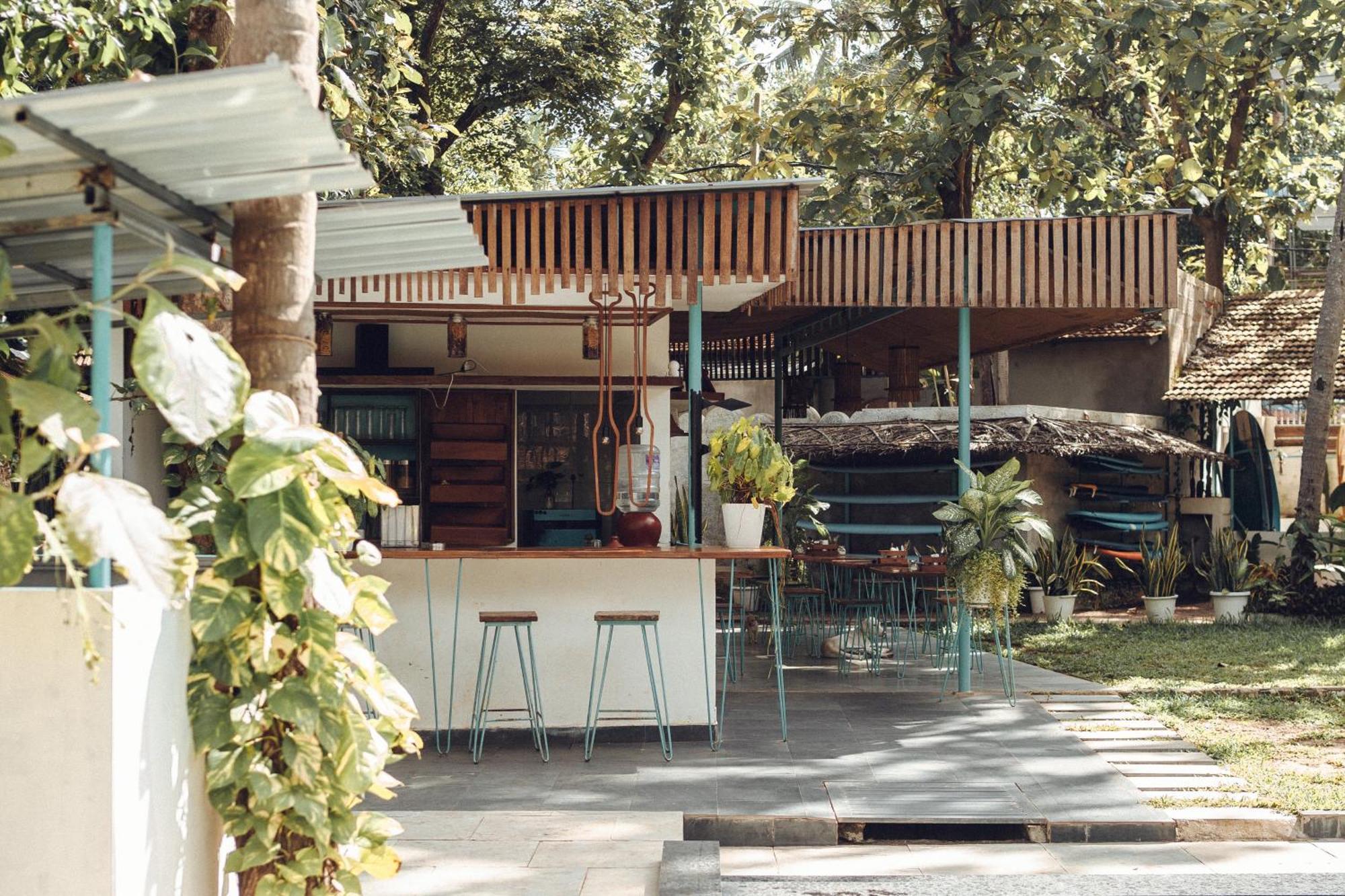Paddlecult Surf Retreat Bed & Breakfast Varkala Bagian luar foto