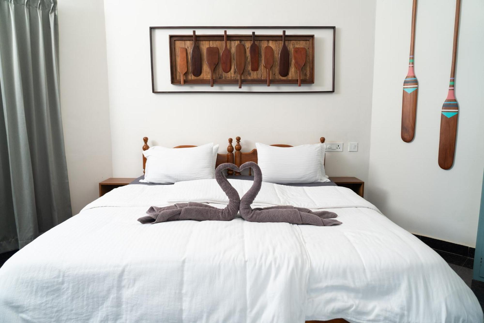 Paddlecult Surf Retreat Bed & Breakfast Varkala Bagian luar foto